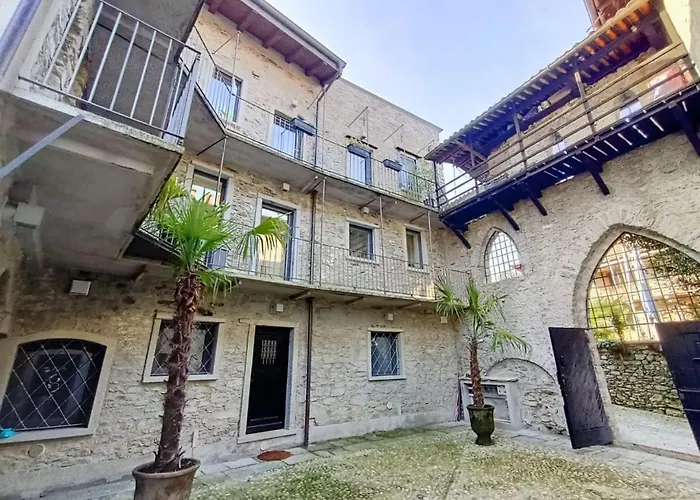 Apartment Lounge & Pool Stresa